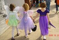 halloween walk4.jpg